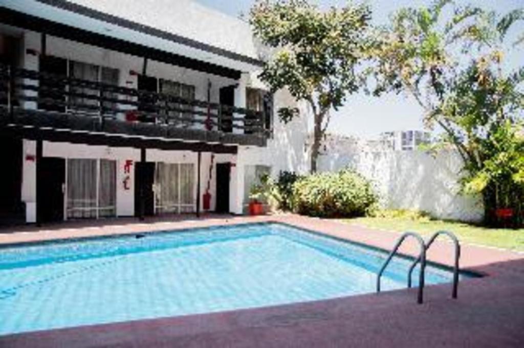 Hotel Portonovo Plaza Expo Zapopan Exterior foto