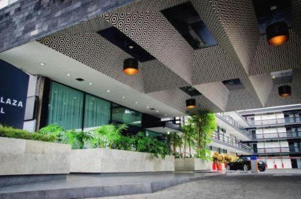 Hotel Portonovo Plaza Expo Zapopan Exterior foto