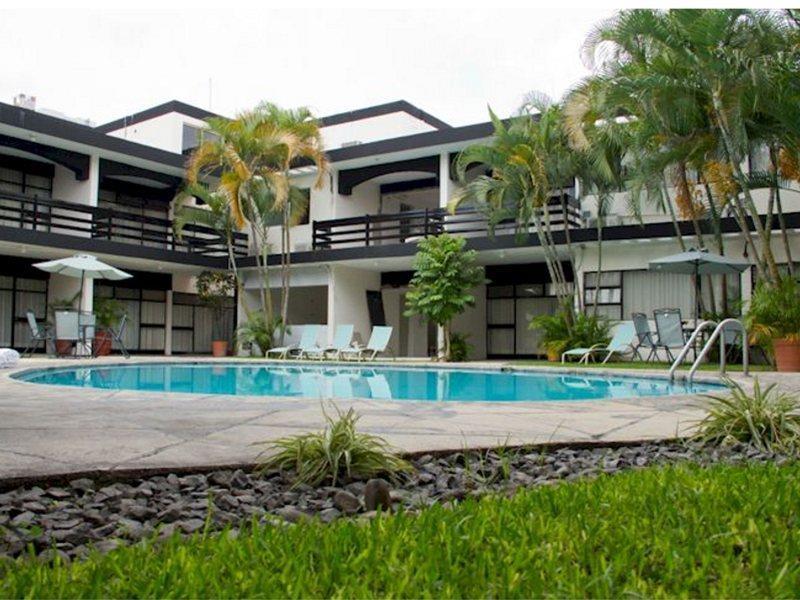 Hotel Portonovo Plaza Expo Zapopan Exterior foto