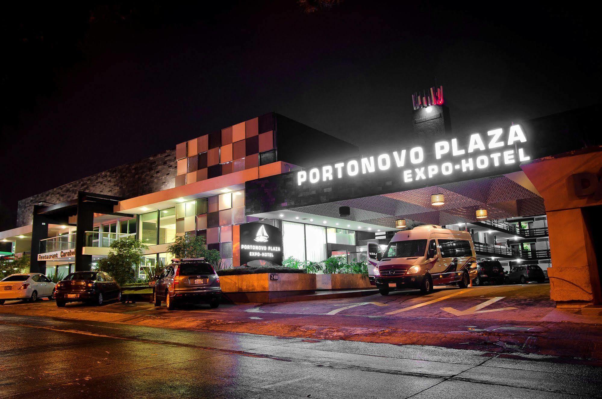 Hotel Portonovo Plaza Expo Zapopan Exterior foto